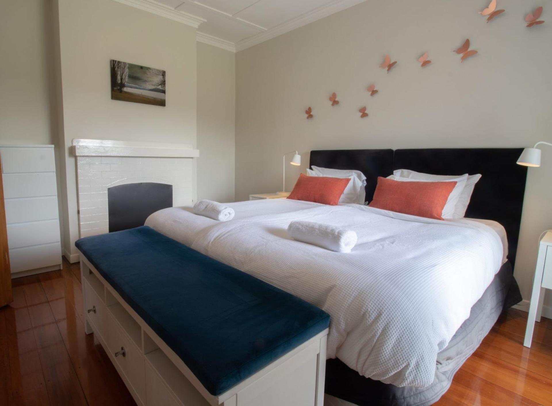 Fabulous In Fitzroy Comfortably Sleeps Ten Guests New Plymouth Exterior photo